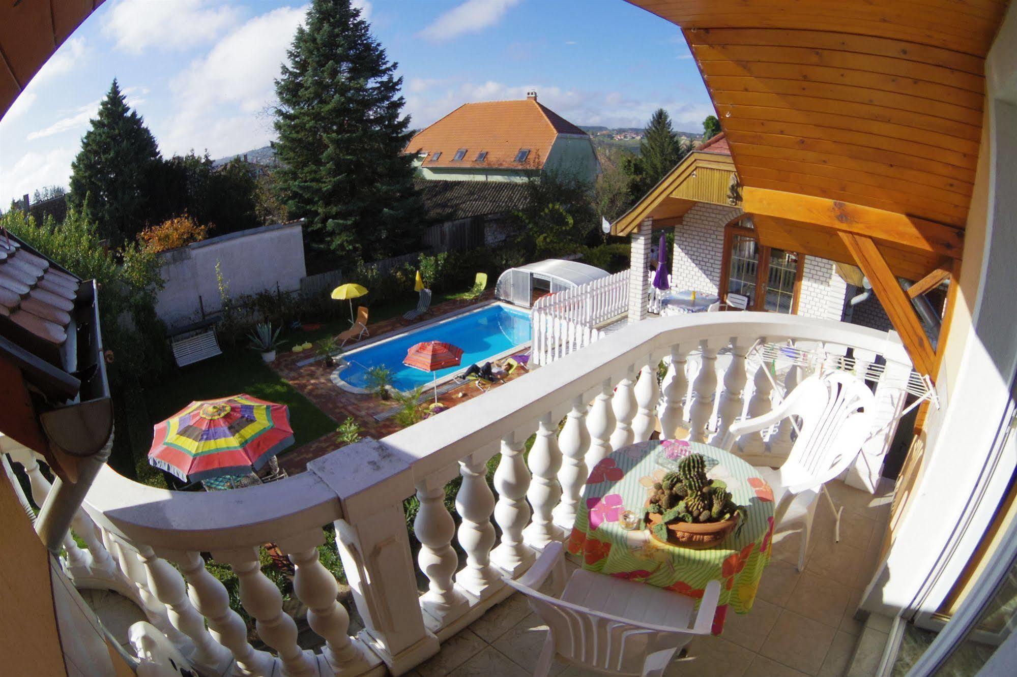 Joker Villa Apartmanhaus Hévíz Buitenkant foto